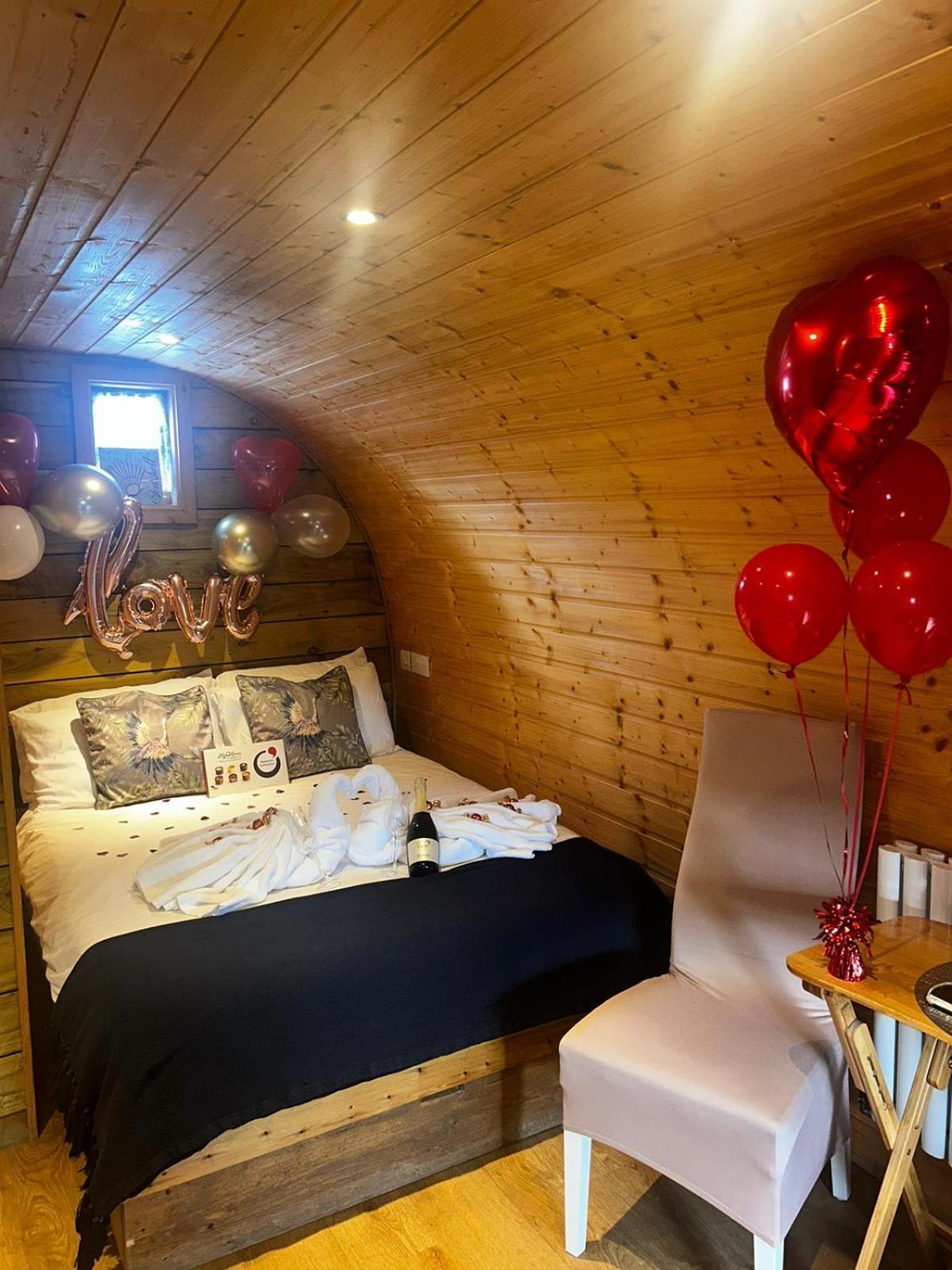 מלון Crabmill Glamping בודלי מראה חיצוני תמונה