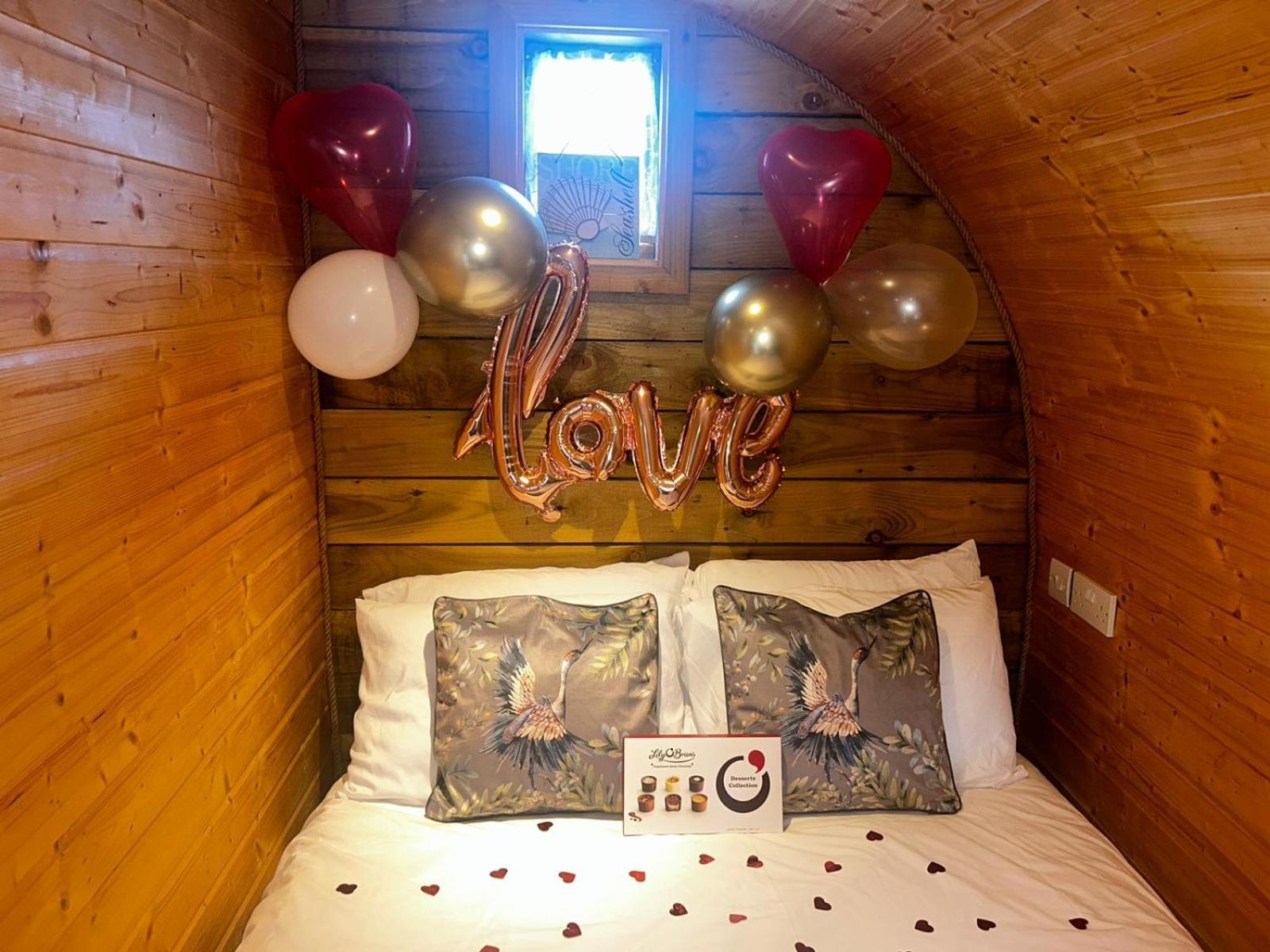 מלון Crabmill Glamping בודלי מראה חיצוני תמונה