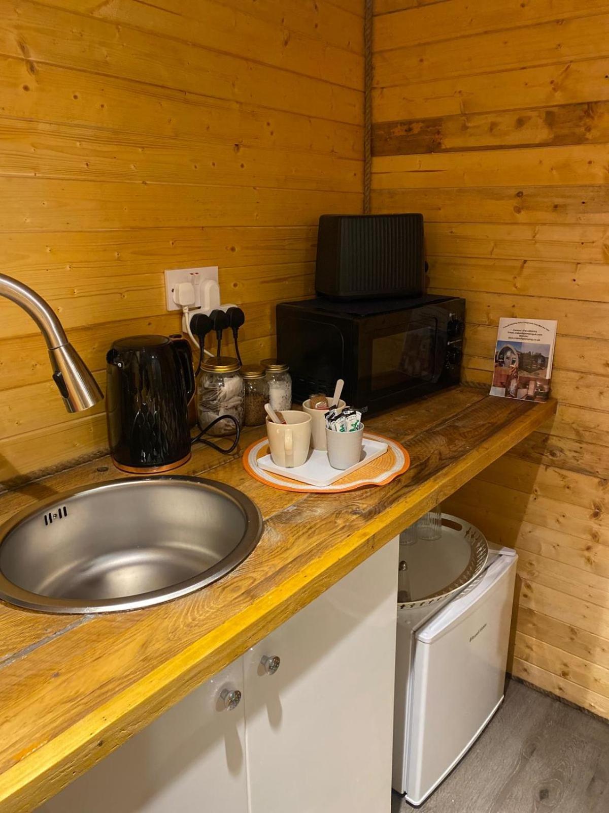 מלון Crabmill Glamping בודלי מראה חיצוני תמונה