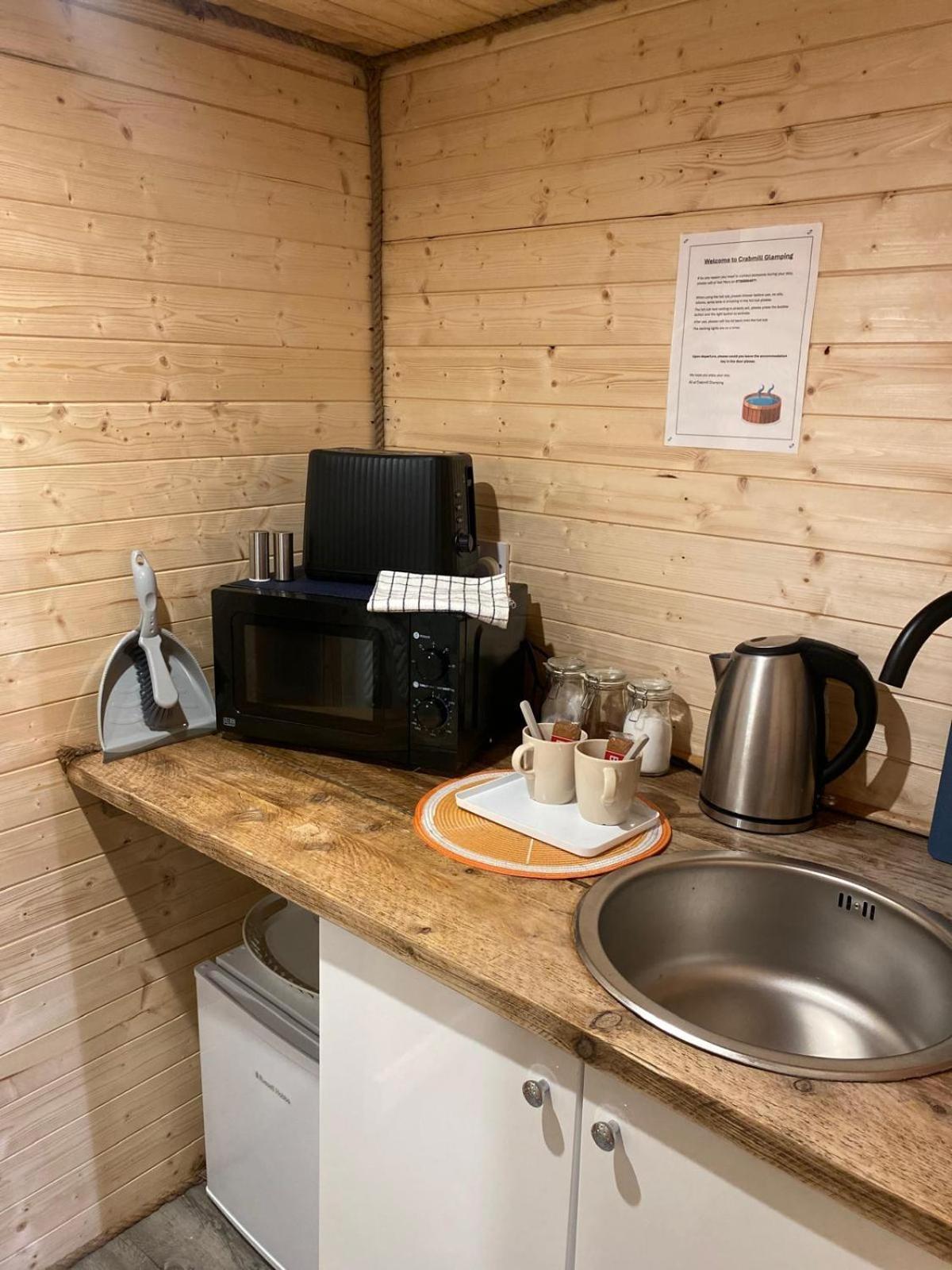 מלון Crabmill Glamping בודלי מראה חיצוני תמונה