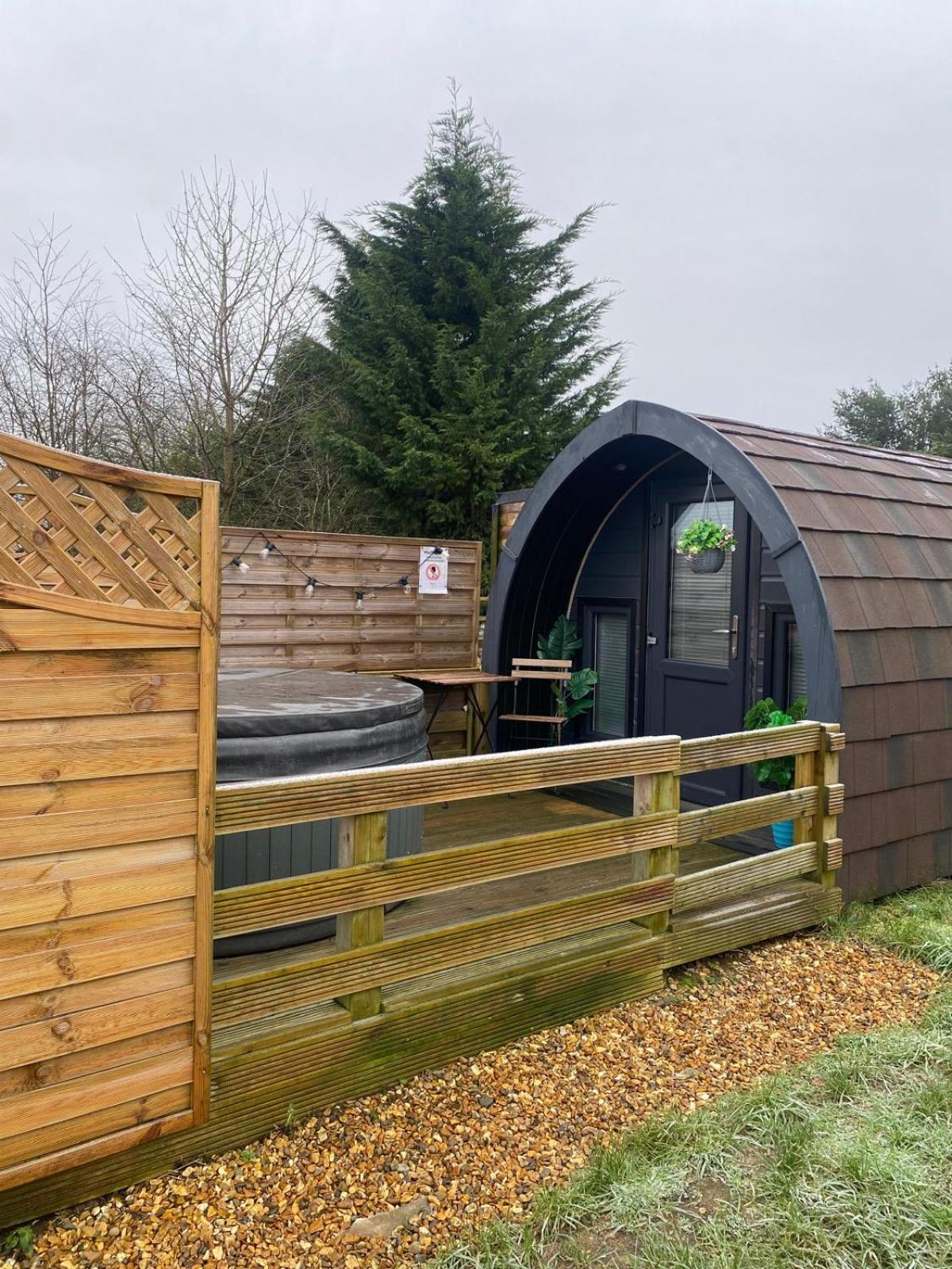 מלון Crabmill Glamping בודלי מראה חיצוני תמונה